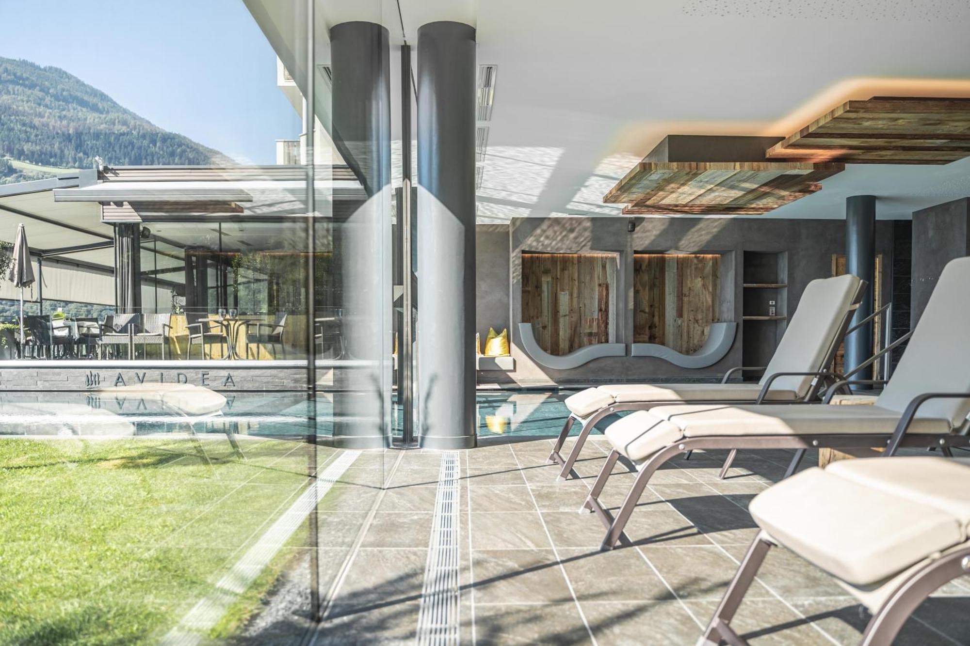 Wellfeeling Hotel AVIDEA Algund Buitenkant foto