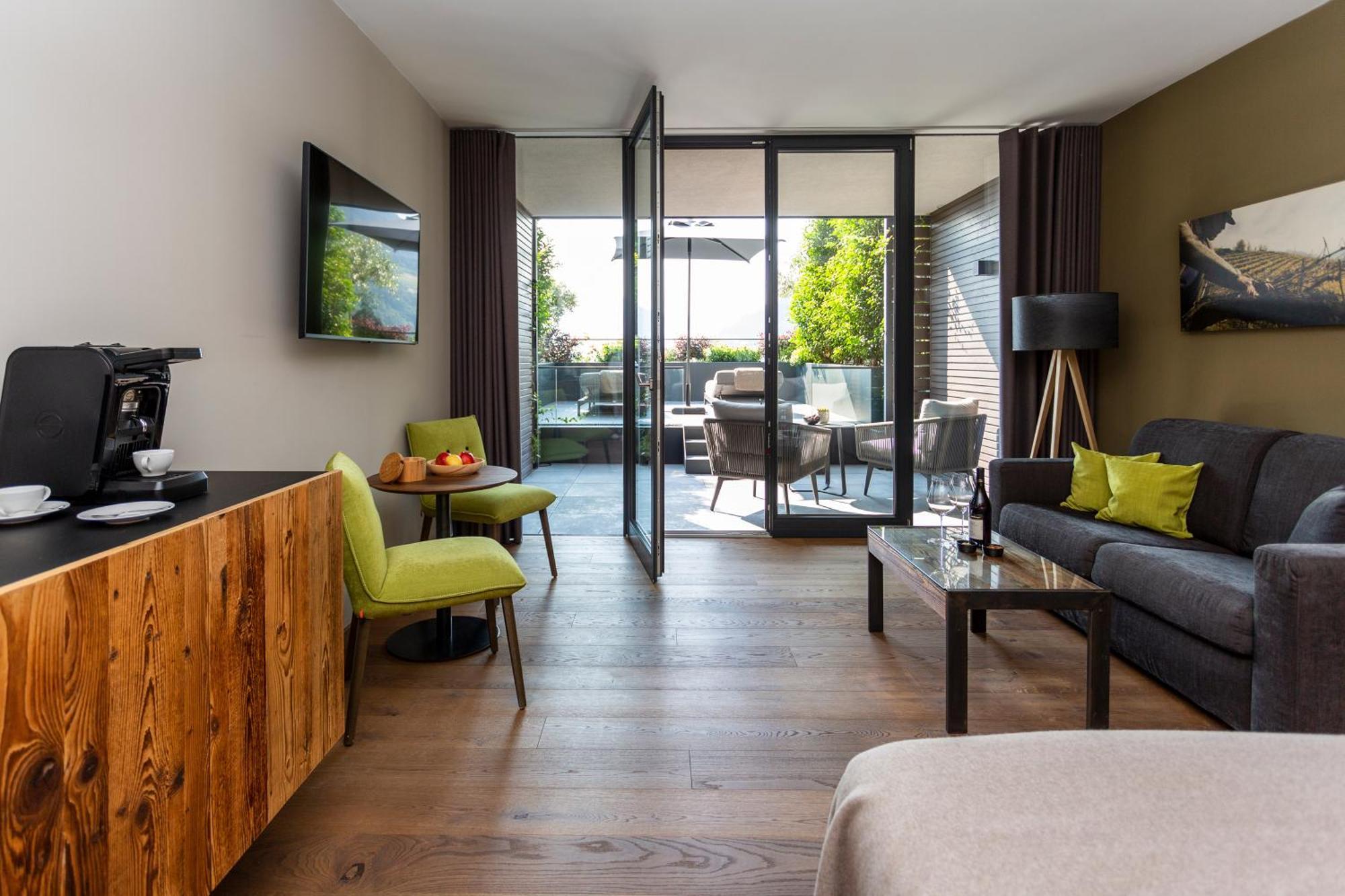 Wellfeeling Hotel AVIDEA Algund Buitenkant foto